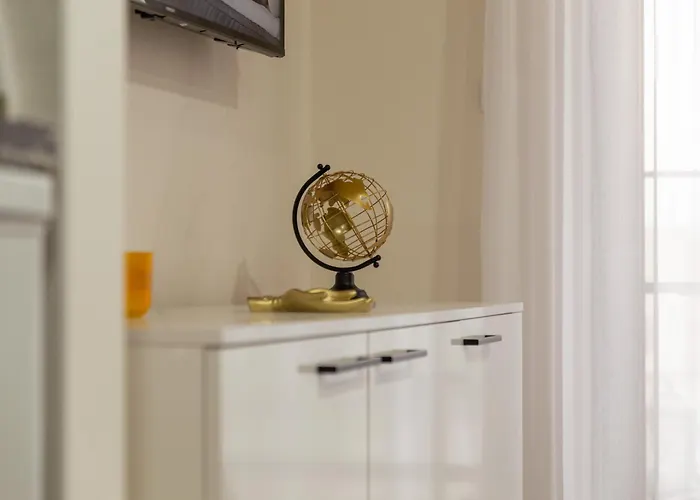 Planet - Harmony Lux & Ni