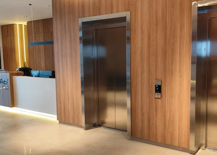 Planet - Harmony Lux & Apartman Ni